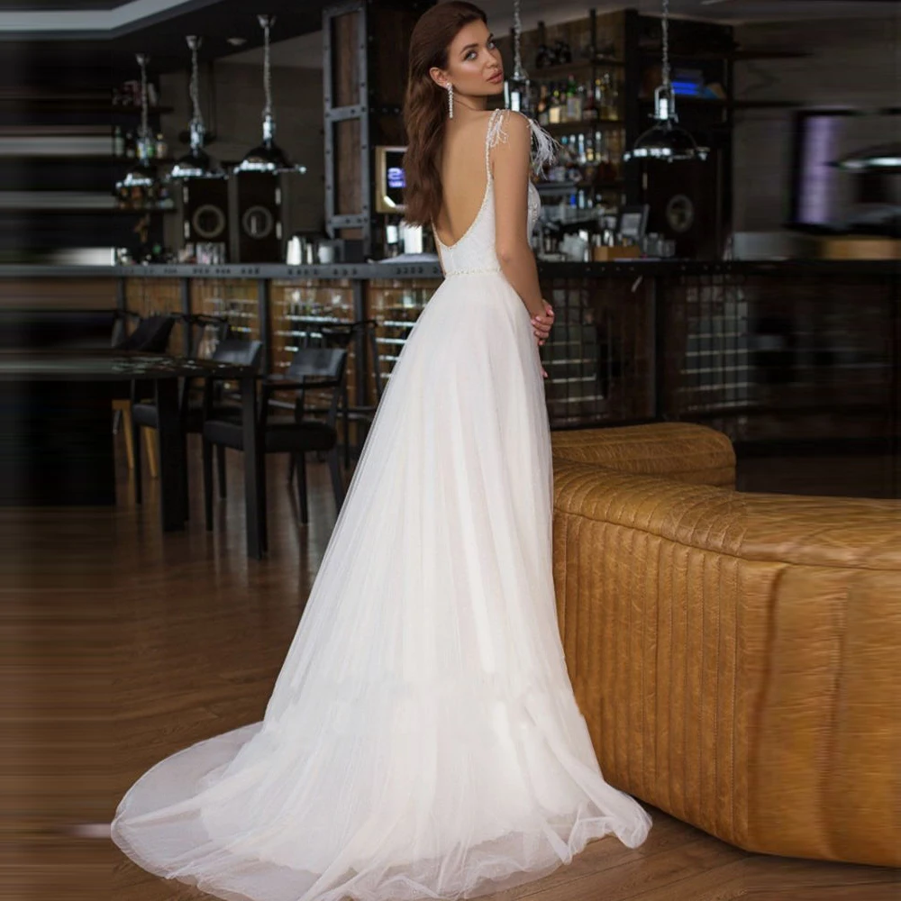 2024 Illusion Princess a-line abiti da sposa Sexy con scollo a v senza maniche in Tulle abiti da sposa lunghezza straccio banchetto Vestidos De Novia