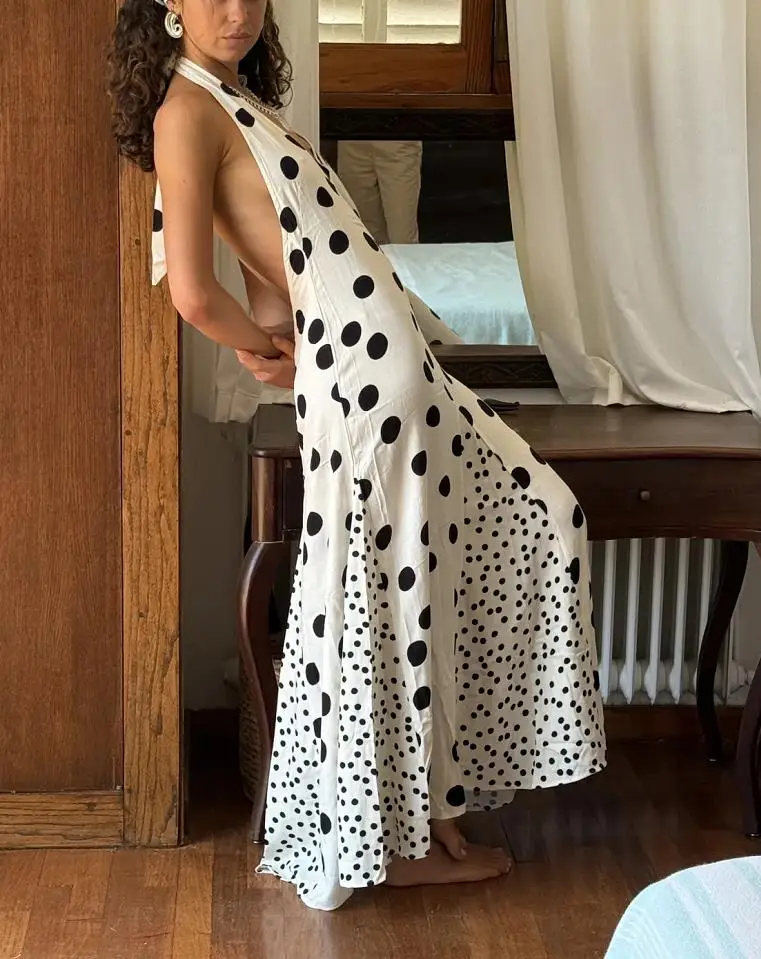 ใหม่VINTAGE Modern Polka Dot HalterชุดสตรีSuspender Backless Slim Dress 2025 ฤดูร้อนแฟชั่นวันหยุดเดทLady Dress