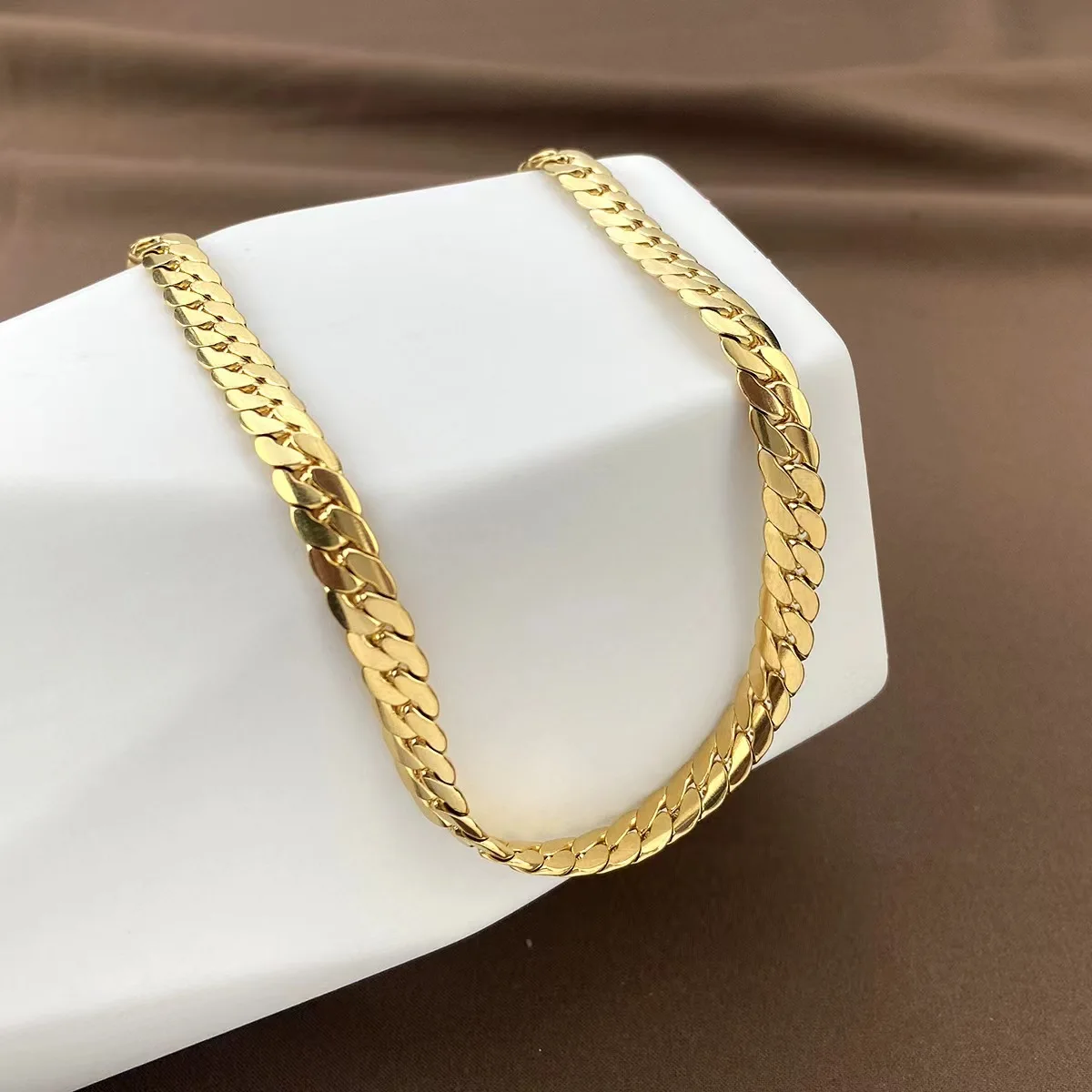 Noble Hot 20-60CM 925 Sterling Silver 18K Gold Color 5MM Chain Luxury Design Necklace for Woman Men Wedding Engagement Jewelry