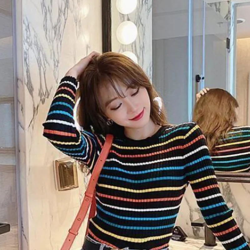 

Kawaii модные топы для девочек, студенческая повседневная женская одежда с героями мультфильмов, осенняя новая футболка в корейском стиле в радужную полоску, облегающая футболка