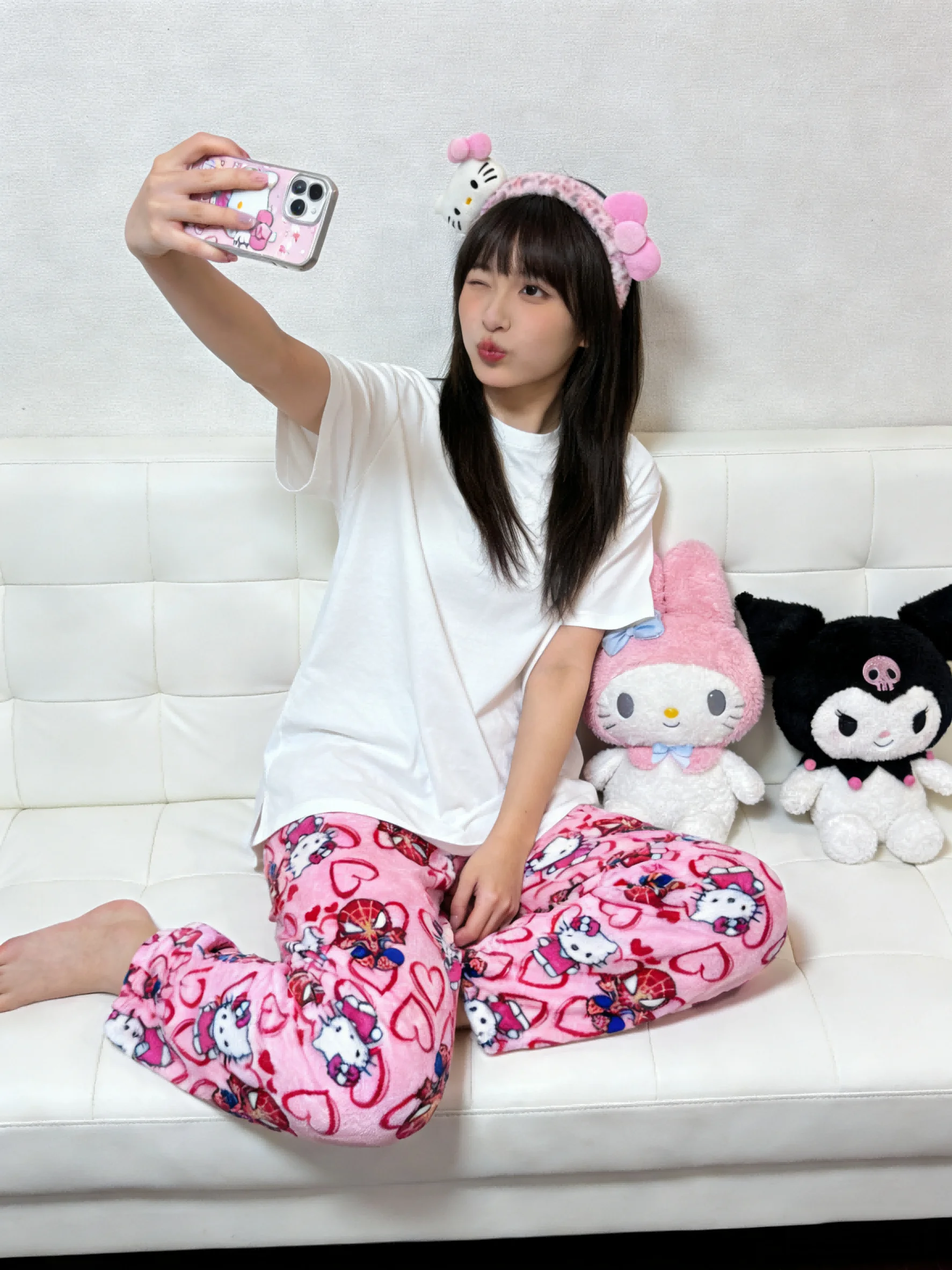 Hello Kitty Flannel Sleep Pants, Pink Warm Fleece Pants, Casual Stroll Pants for Best Friends, Perfect for Party Wear!