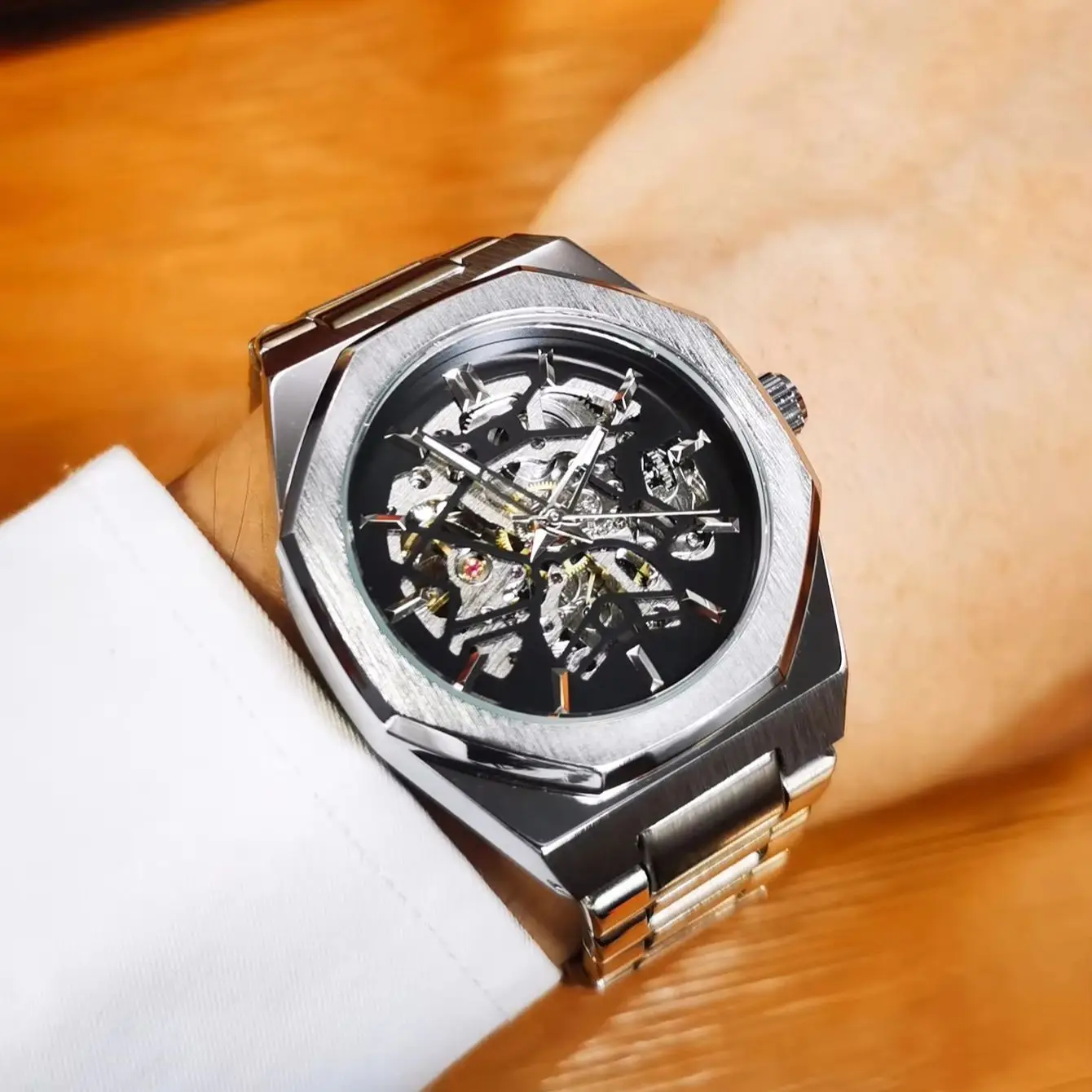 

Trendy Men's Automatic Mechanical Watch with Hollow Steel Band, Waterproof Luminous Octagonal Case Wristwatch, Street Fashion Personality Men's Watch, Versatile Popular Mechanical Watch for Young Students, Boyfriend Gift, Popular Mechanical Watch