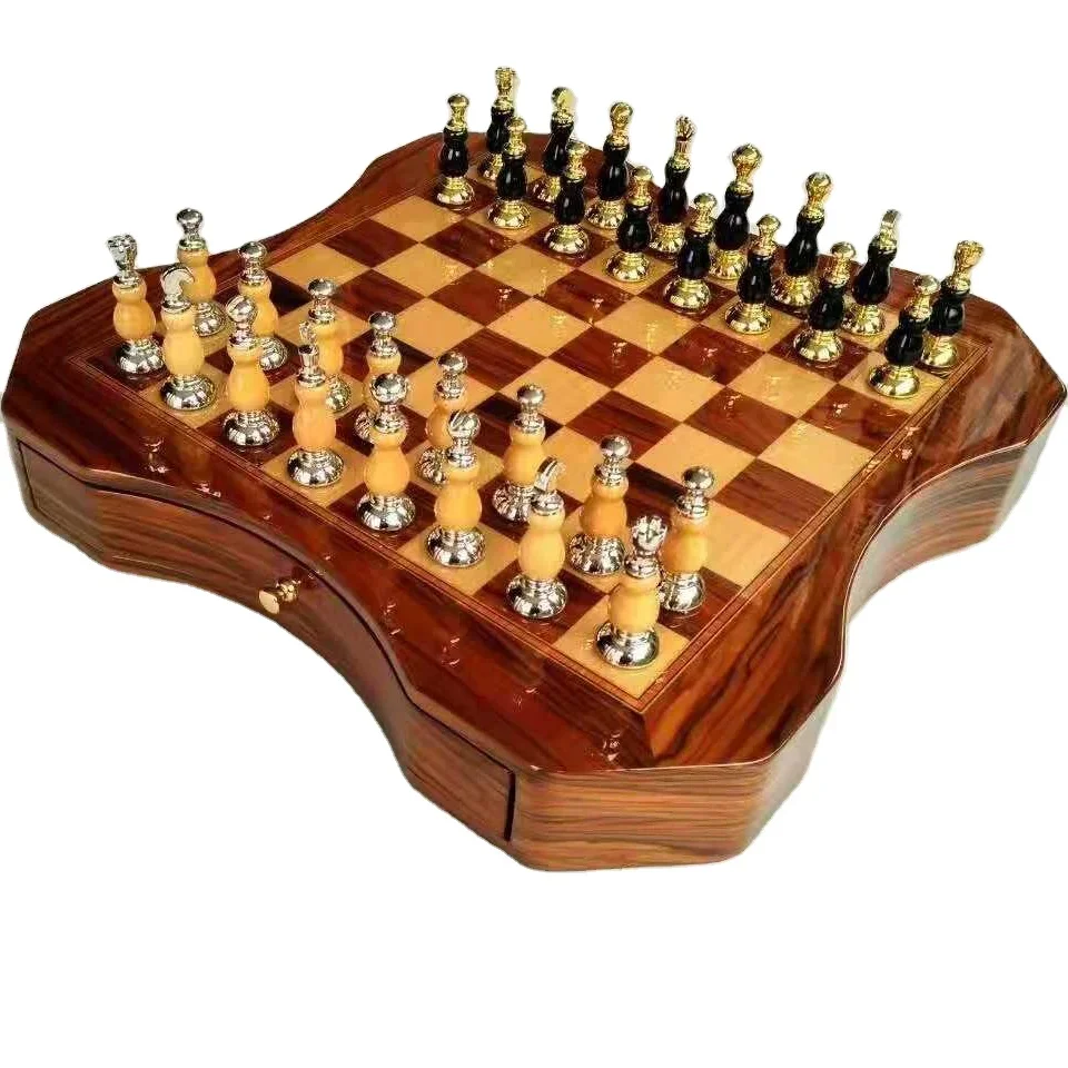 

Piano Paint Chess Metal and Sour Wood 2 Color Checkers Home Hotel Club Decoration