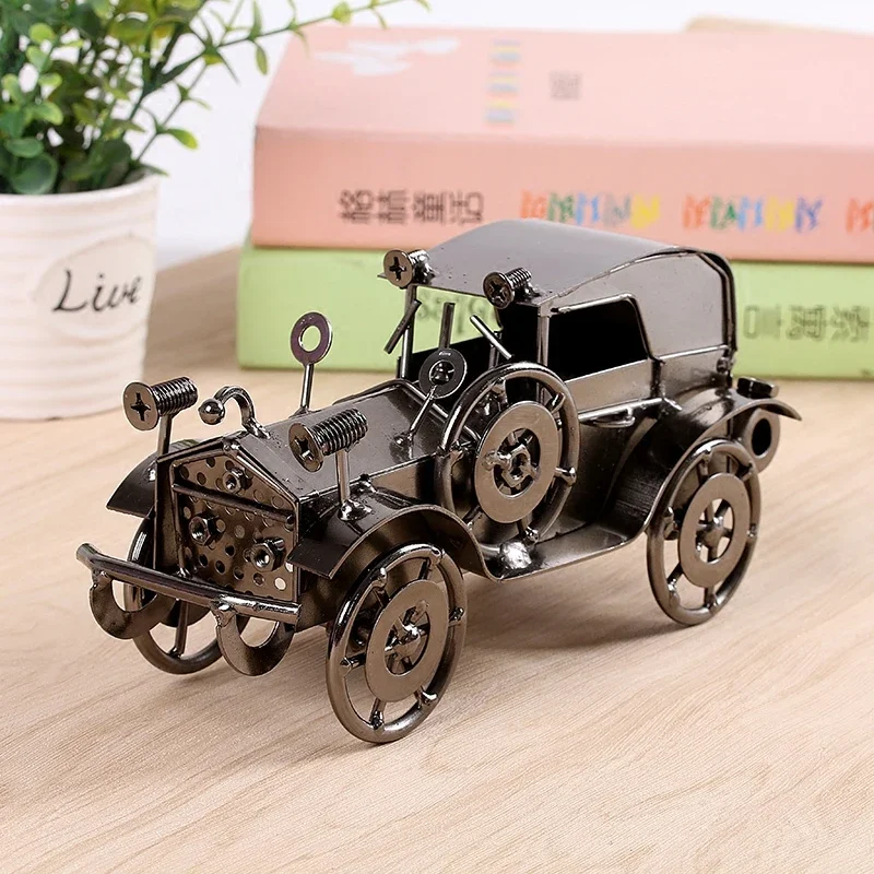 

Retro alloy classic cars, iron handicrafts, ornaments, small furnishings