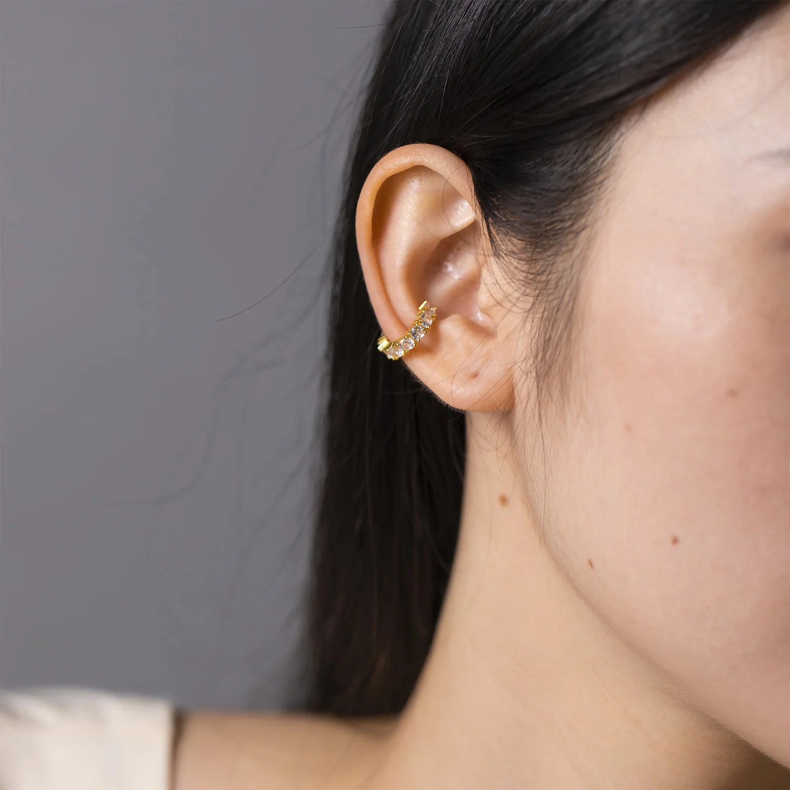 Fashion Copper Metal Zircon Ear Clip for Women Gold Plated Punk No Pierced Chunky C Shape Geometric Ear Cuff Stud Jewelry Gifts image 2