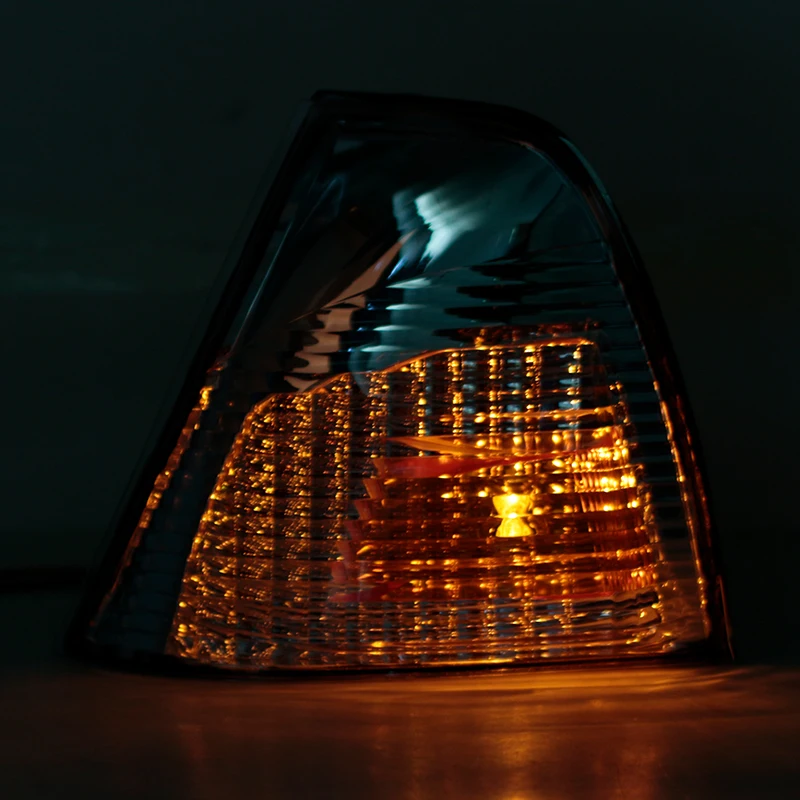 Auto HeadLight Corner Lamp Turn Signal Light  Width Indicator Lamp Side Lamp Car Accessorie For Toyota Gran Hiace 1999 2000 2001 - Image 5