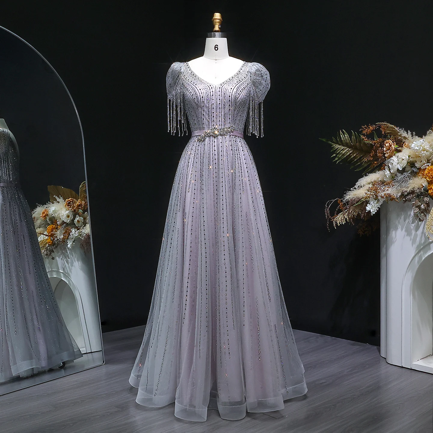 Sharon Said Dubai Quasten-Kristall-Abendkleid mit schwerer Perlenstickerei, lavendelfarben, mit kurzen Ärmeln, A-Linie, formelle Partykleider für Damen, SS199, maßgeschneidert – Detail 5