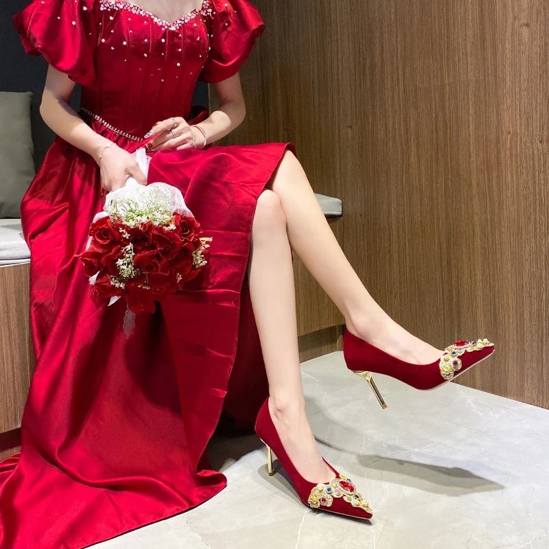 2023 Autumn New Wedding Banquet Shoes Wedding Shoes Xiuhe Wedding Chinese Red Bridal Shoes Velvet Rhinestone Dress Single