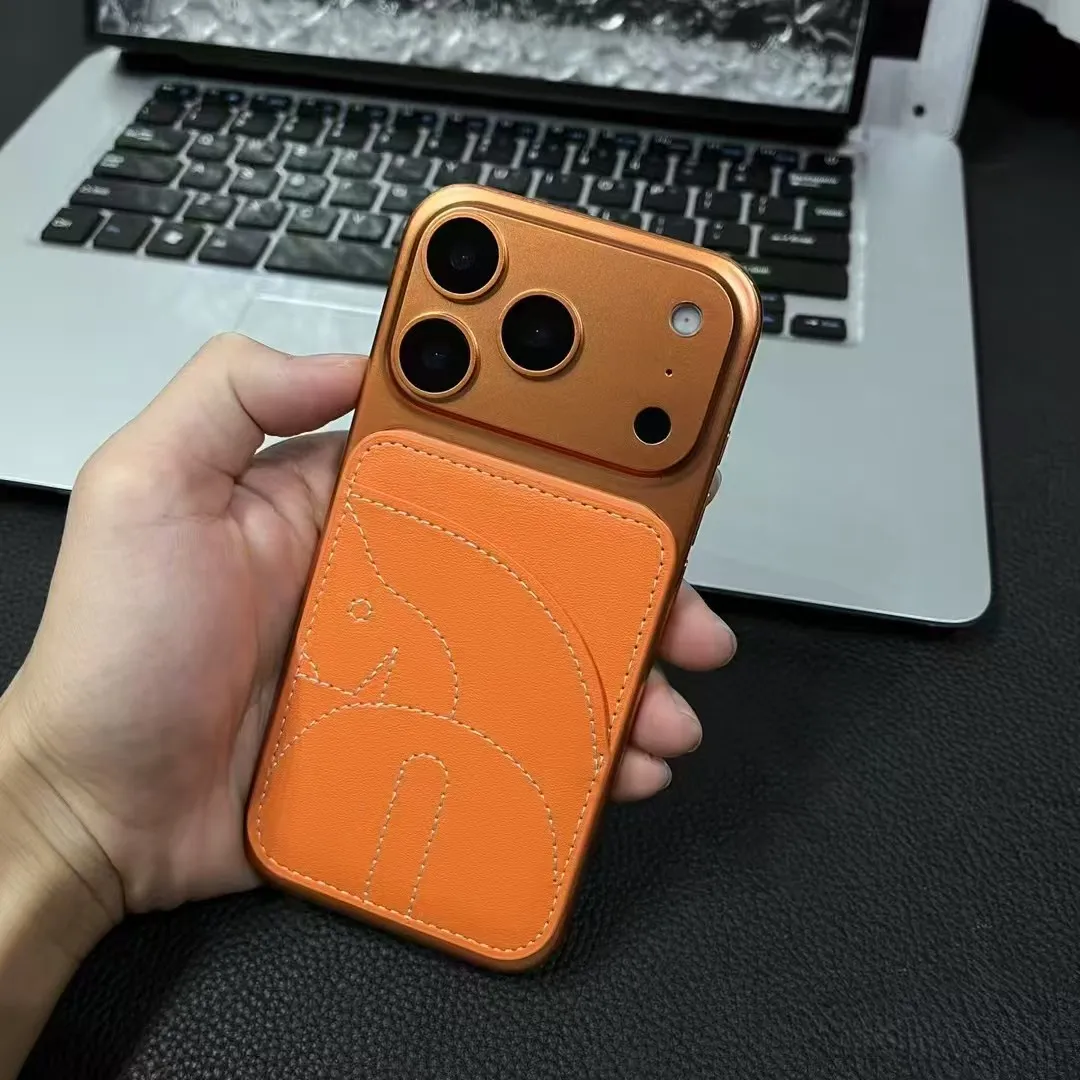 

Новый магнитный держатель для карт с магнитной задней наклейкой и невидимым магнитным держателем для карт, совместимый с iPhone серии 17/16/15.