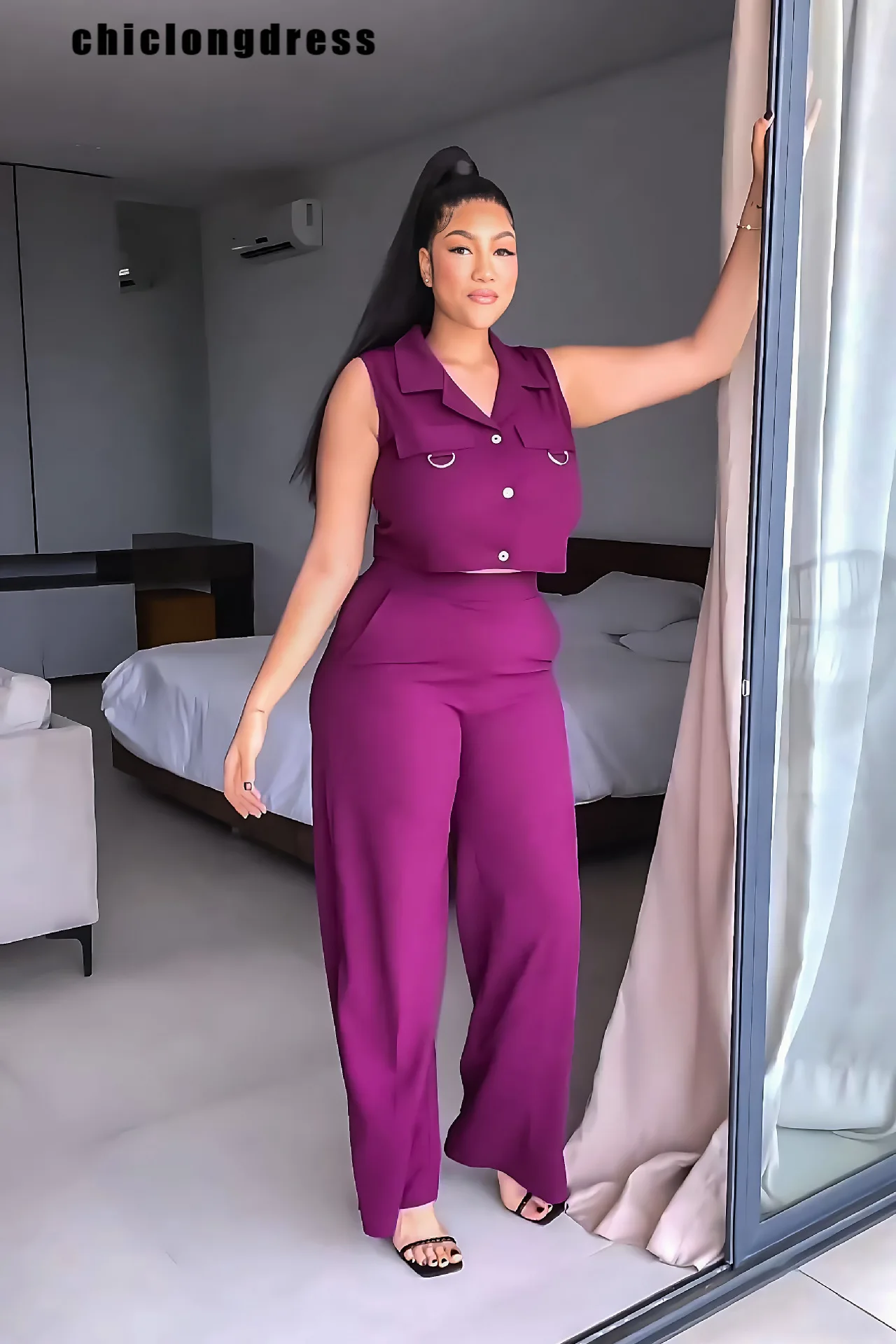 

Летний женский повседневный комплект из двух предметов: рубашка без рукавов на пуговицах и брюки с широкими штанинами