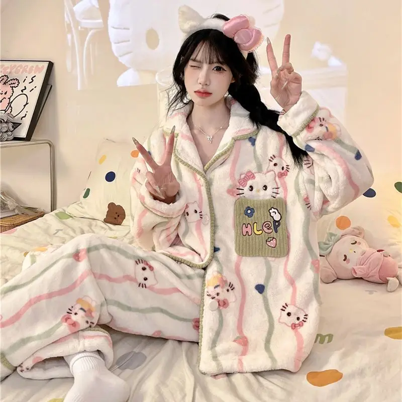 

Модный милый мультяшный комплект пижамы Hello Kitty для девочек: осенне-зимний фланелевый утепленный мягкий кардиган с отложным воротником, домашняя одежда, теплый комплект