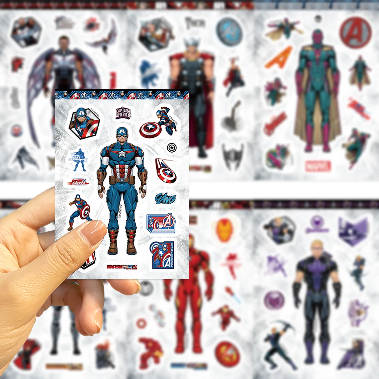 8 dibujos animados vengadores Collage-DIY impermeable maleta para guitarra casco y decoración de teléfono pegatinas de Marvel-pegatinas de juguete para niños regalo