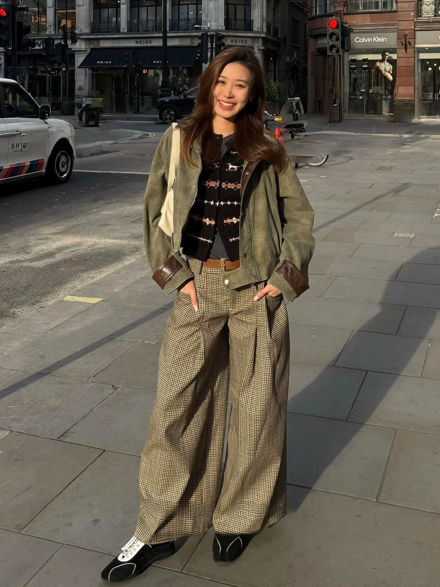 

Женские брюки в стиле ретро: американские повседневные, с высокой талией, утягивающие, в клетку, широкие, свободные, прямые, в пол, весенняя мода