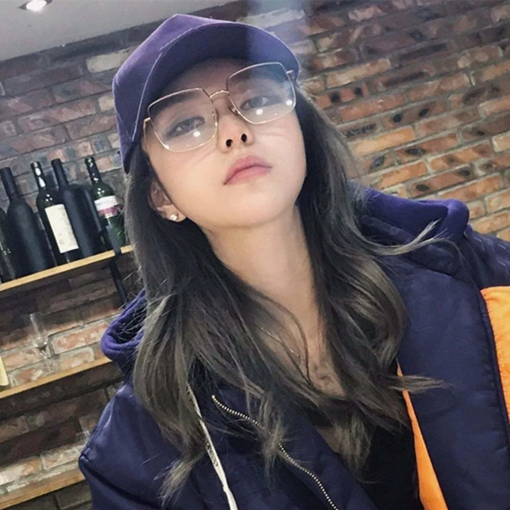 مقاوم للماء الإطار الذهبي قصر النظر نظارات خفيفة الوزن سبيكة بريق إطار كبير نظارات PC البلاستيك النساء نظارات القراءة