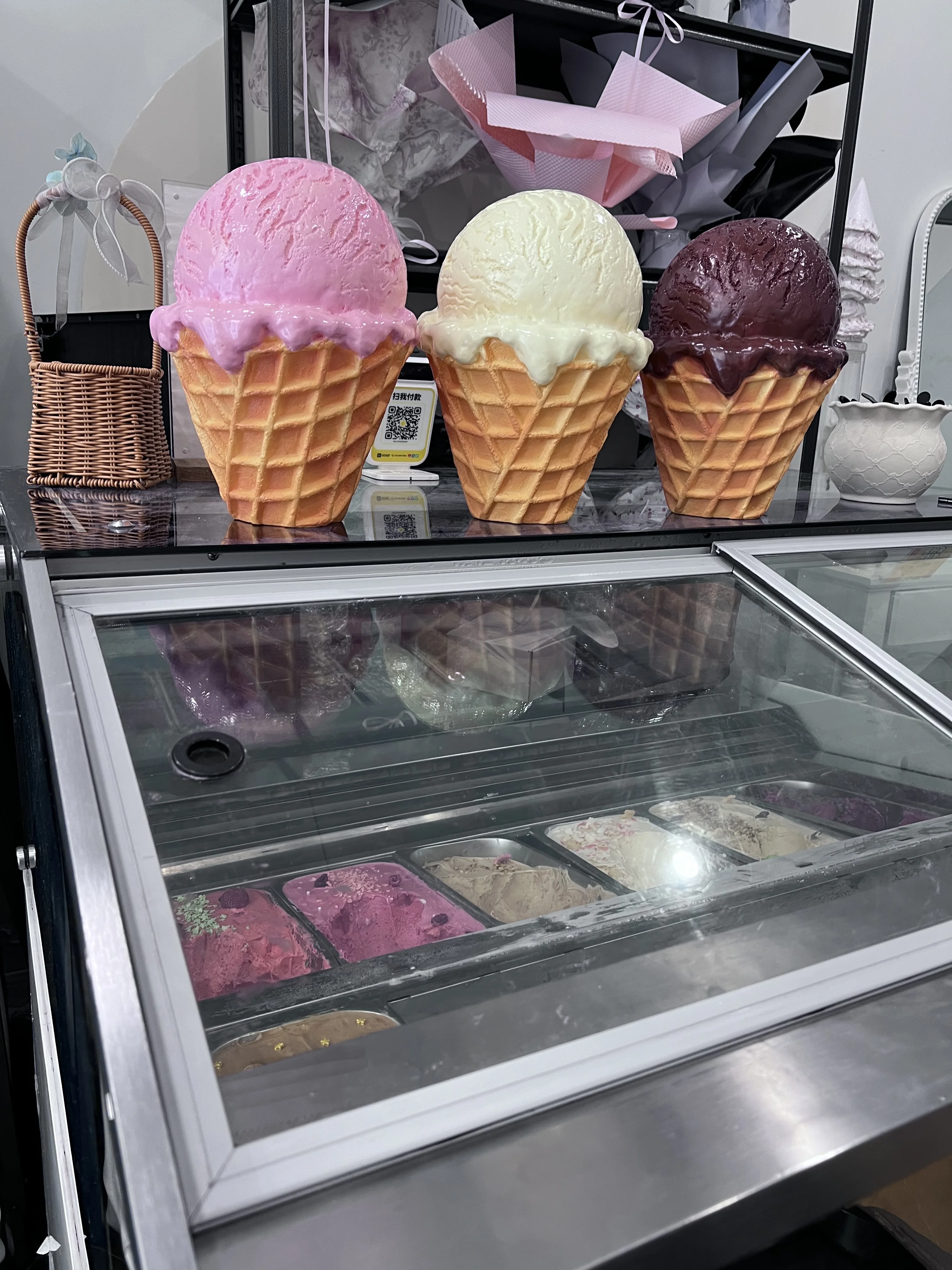 大型プラスチックアイスクリームモデル、デザートショップウィンドウ 