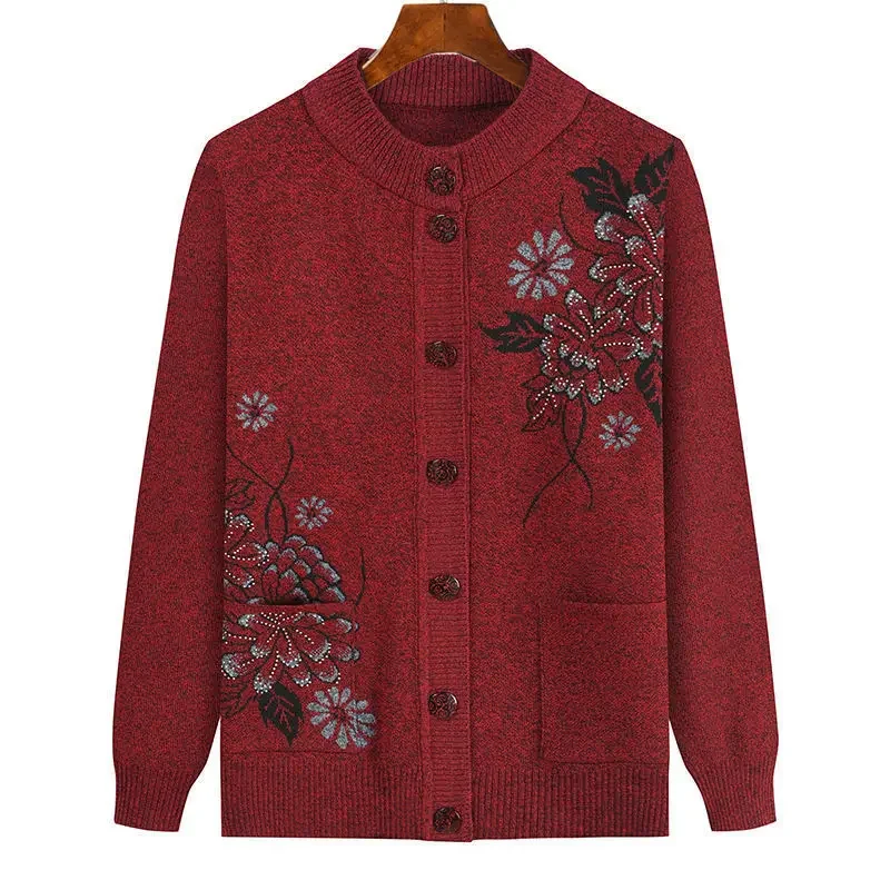 

Вязаный кардиган с вышивкой «Бабушка», осень-зима, свободный свитер с круглым вырезом и длинными рукавами, карманный свитер, пальто, повседневная верхняя одежда, топы XQ303