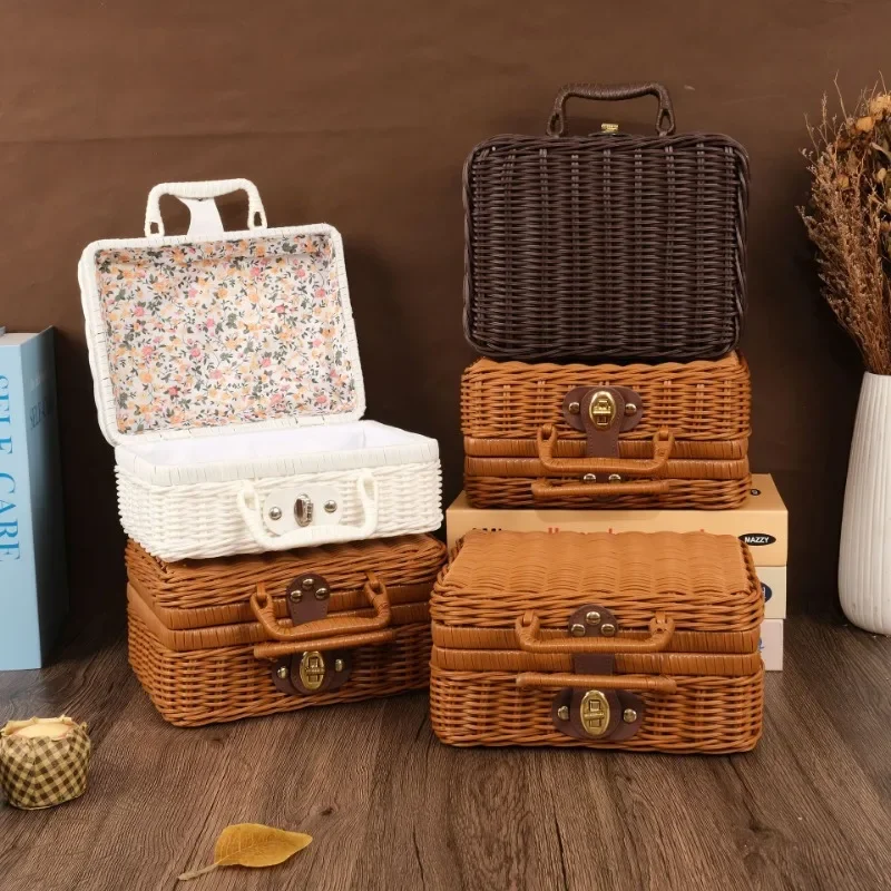 Vintage PP Rattan Woven Storage Box with Lid, Portable Travel Case, Perfect for Wedding Gifts and Holiday Packaging