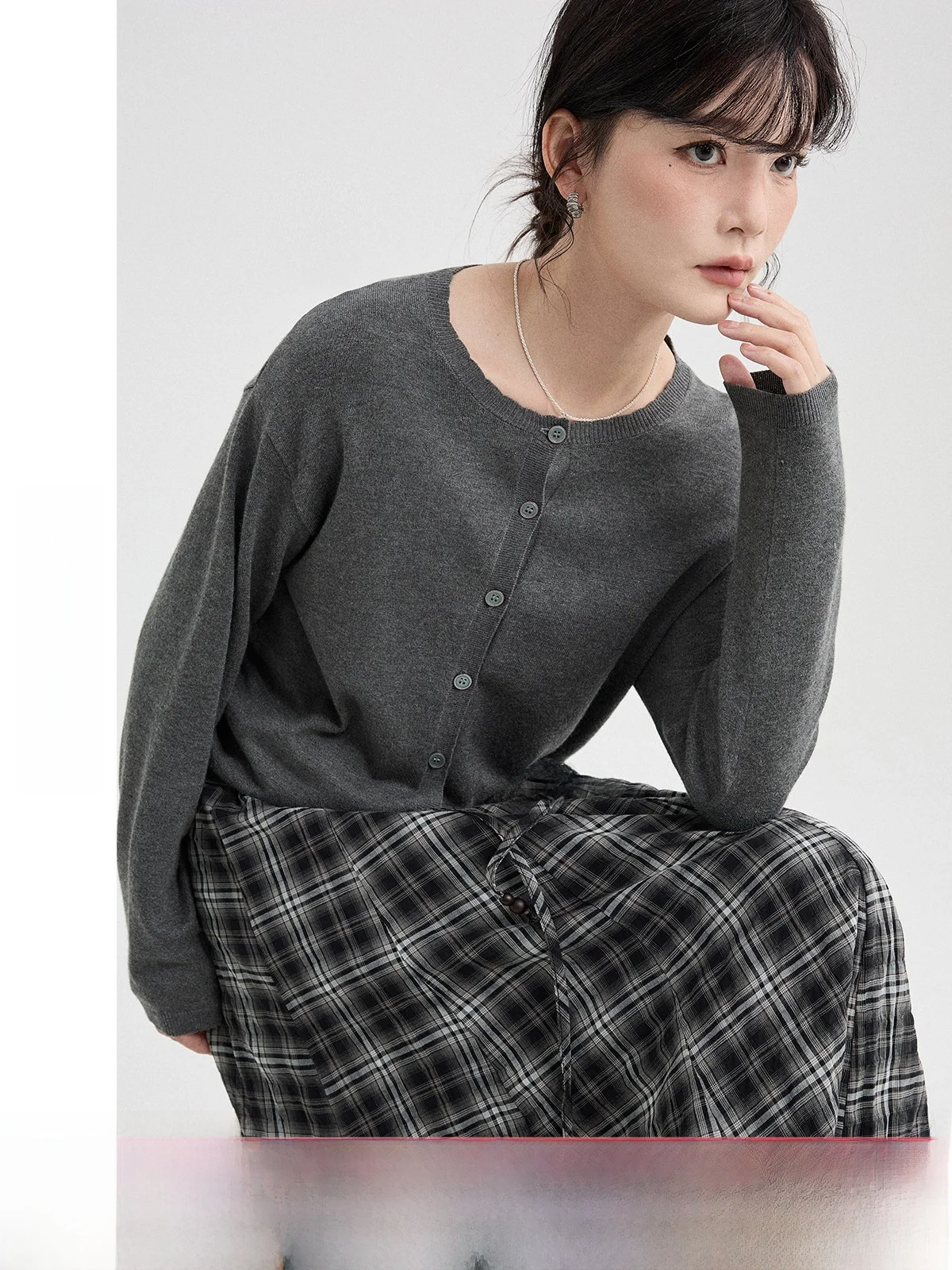 

Вязаный кардиган Guier для женщин, с круглым вырезом, повседневный, весенний, новинка, высокое качество, универсальный топ, модный, для отдыха