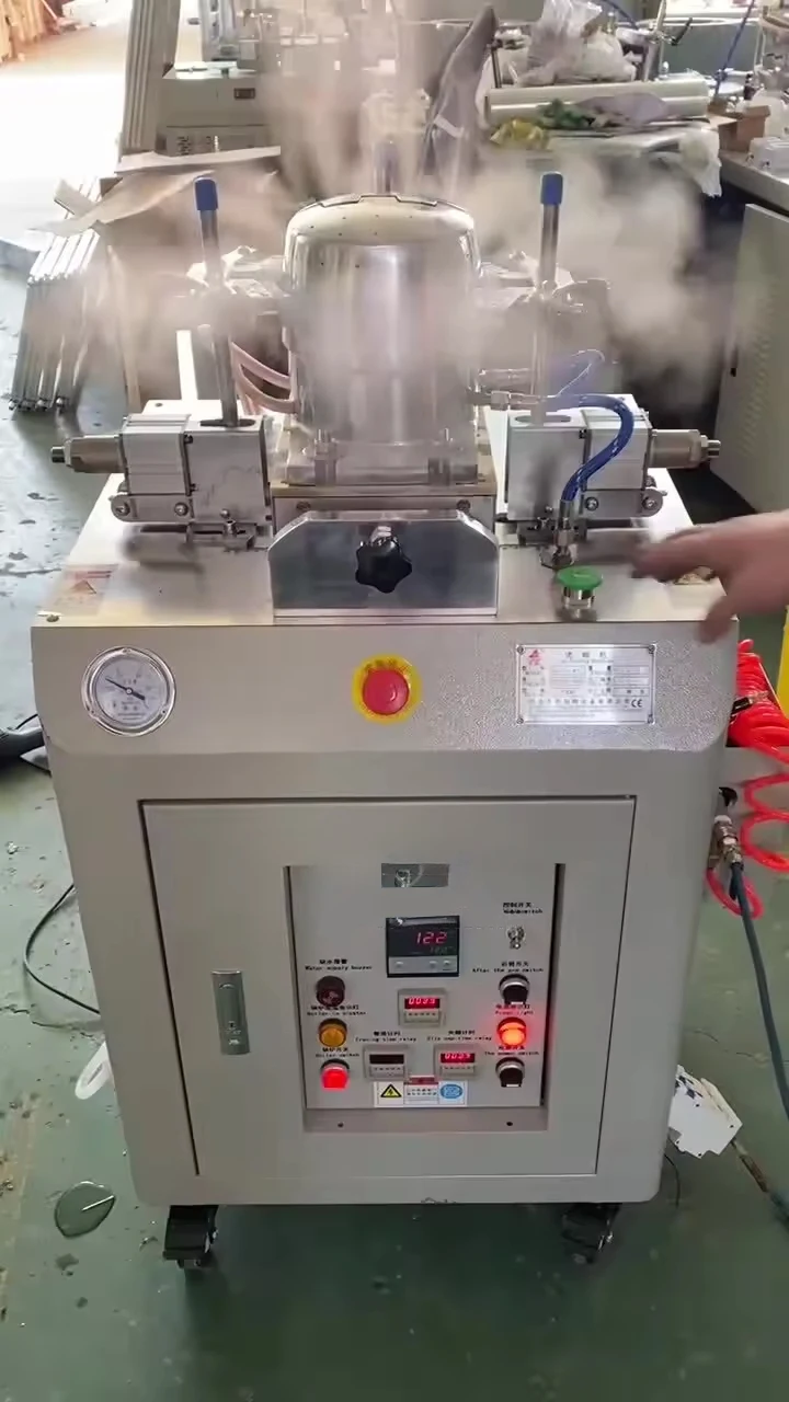 Multifunctional automated industrial cap ironing machine cap compression molding machine