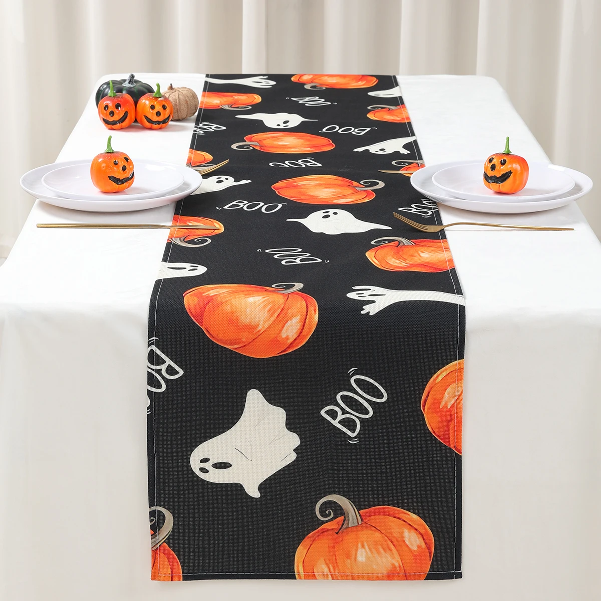 Linen Halloween Table Runner Ghost Pumpkin Dining Table Decoration Scary Table Cover For Halloween Gathering Dinner Party Decor