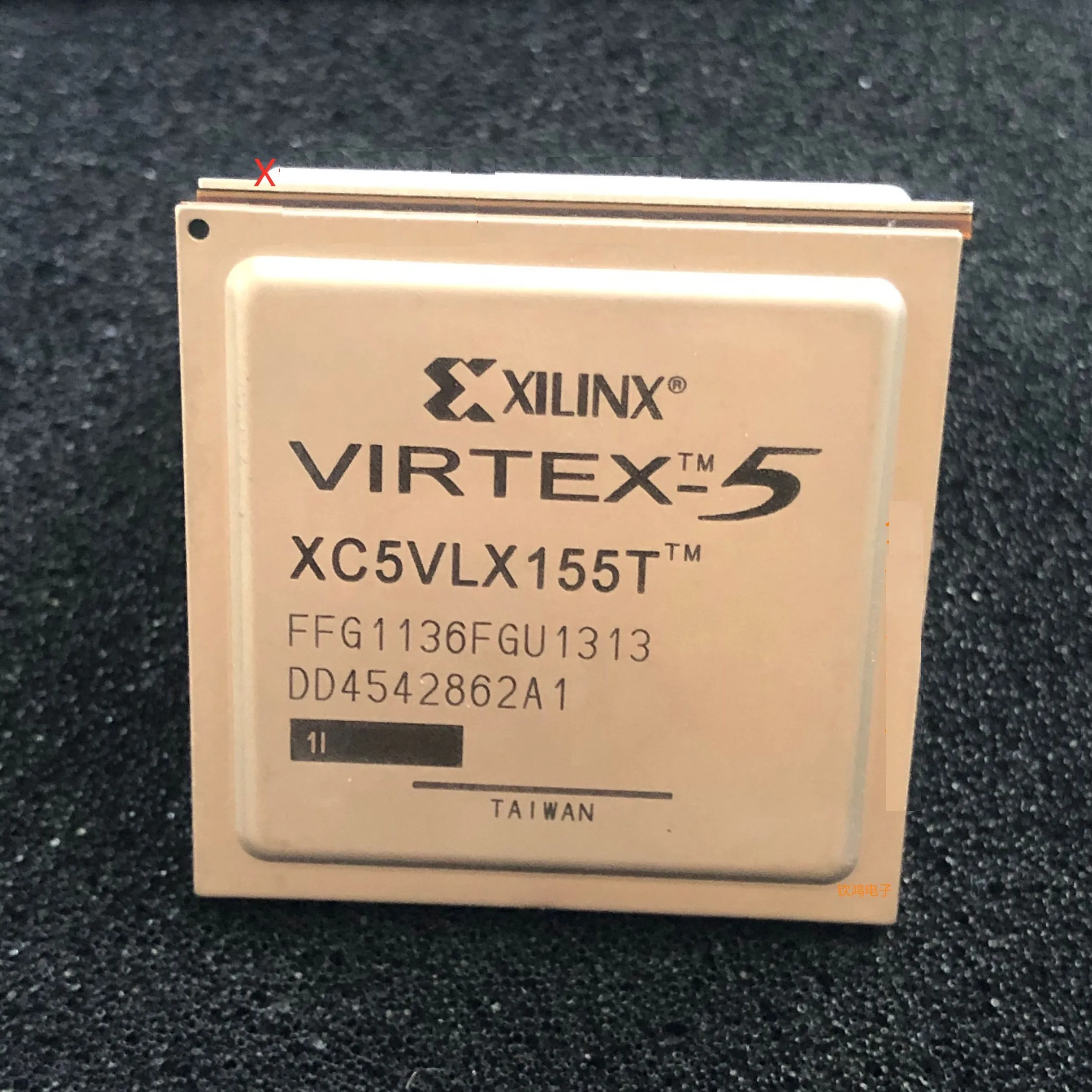 

XC5VLX155T-1FFG1136C XC5VLX155T-1FFG1136I XILINX FPGA CPLD XC5VLX155T-2FFG1136C XC5VLX155T-2FFG1136I XC5VLX155T-3FFG1136C