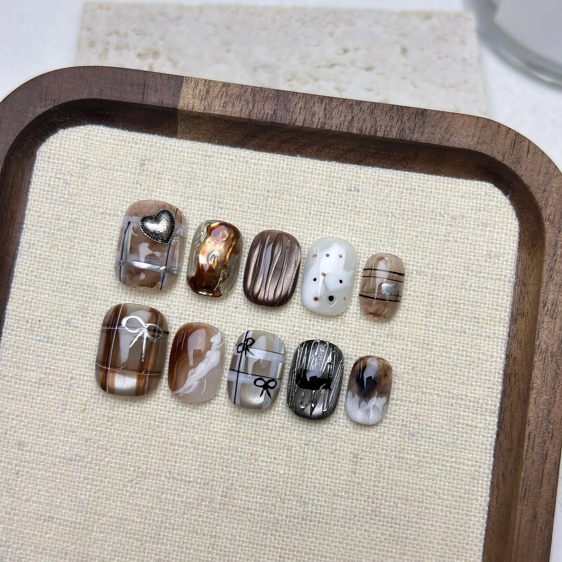10 Uds Otoño Invierno uñas postizas ámbar ojo de gato prensa en uñas polvo cromado puntas de uñas brillo de caramelo uñas postizas uñas cuadradas cortas