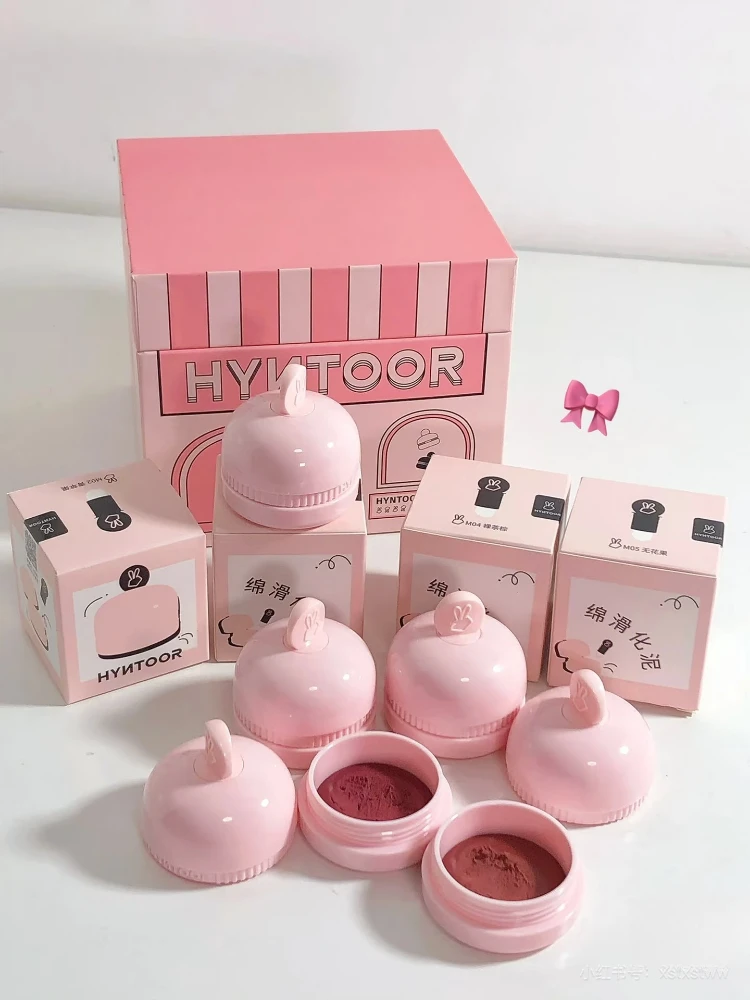 HYNTOOR Macaron Canned Lip Gloss Blush Essence with Built-in Lip Brush Autumn/Winter Hydrating Mirror Makeup