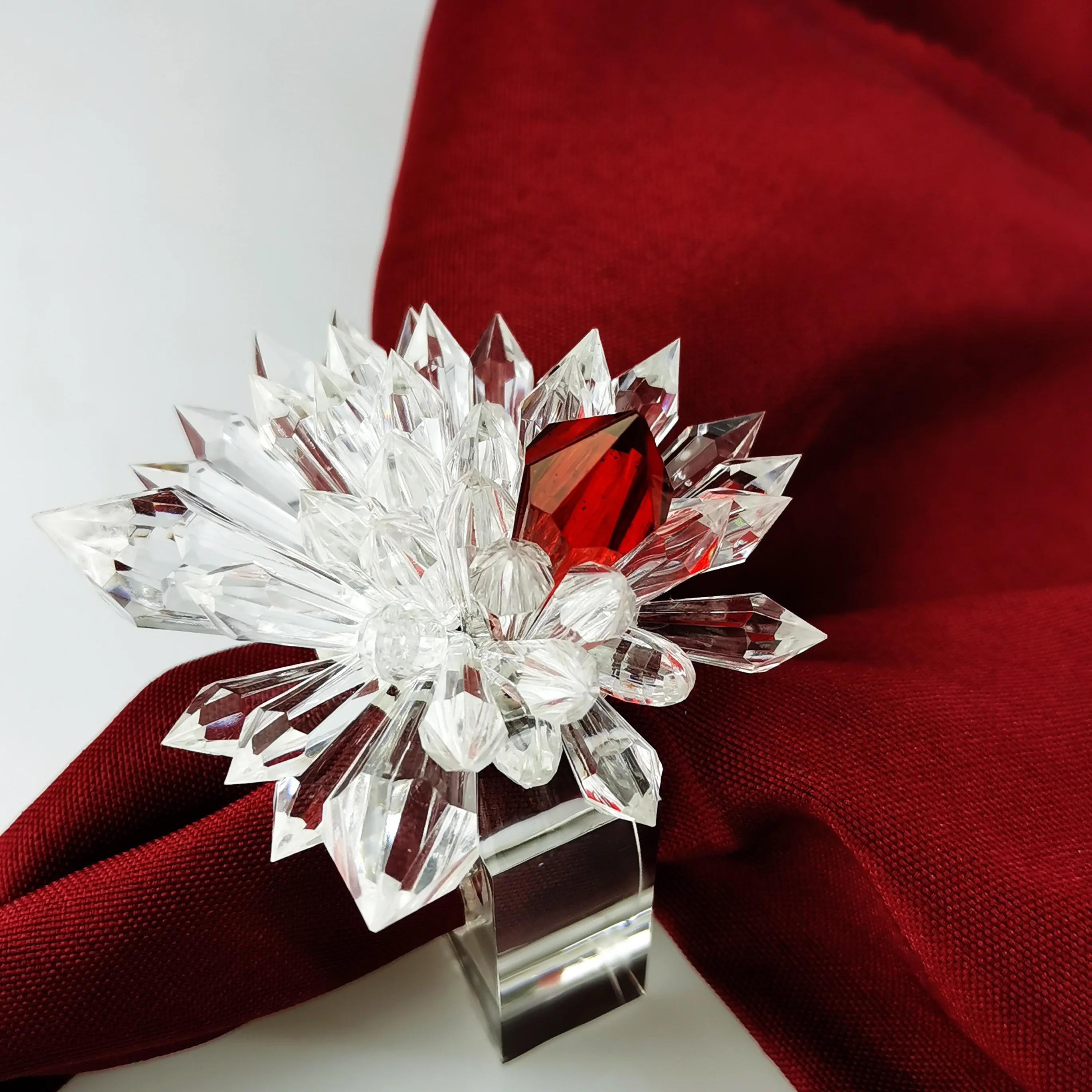 Free Shipping Acrylic Crystal Napkin Ring New Design Napkin Holder 4 Pcs