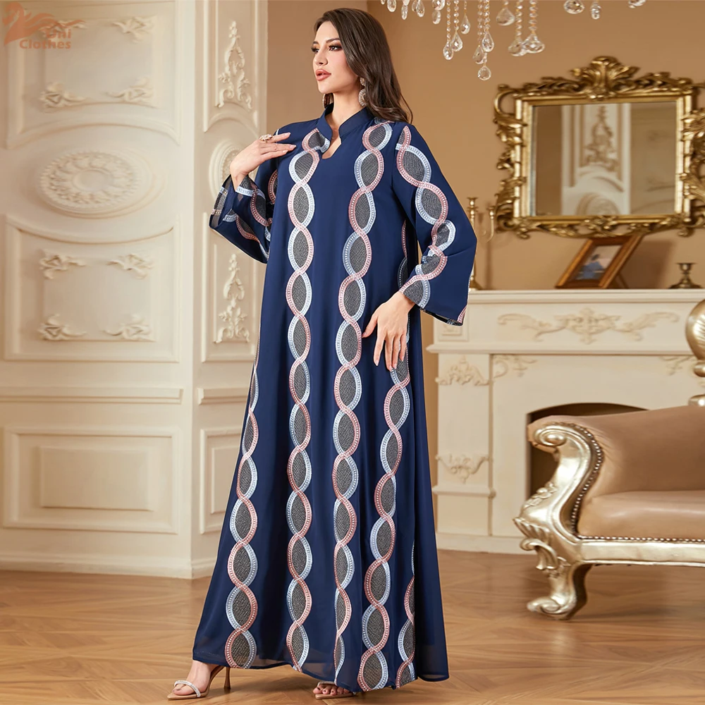 

Eid Ramadan Dubai Embroidery Long Dresses For Muslim Women's Patchwork Sleeve Kebaya V-Neck Abayas Kaftan Islam Clothing