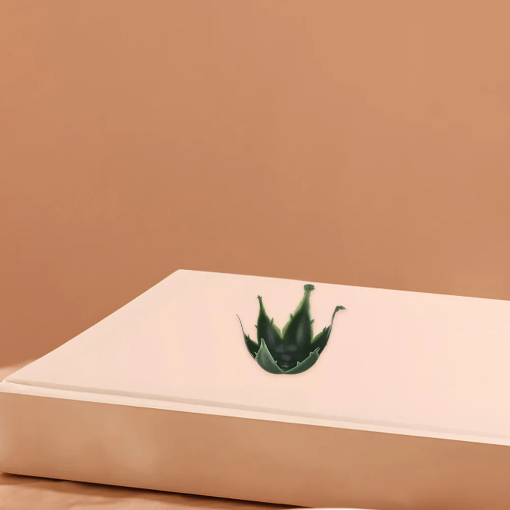 

250Pcs Artificial Flower Calyxes Plastic Rose Sepals for DIY Flower Craft Bouquet Supplies Calyx for Artificial Rose