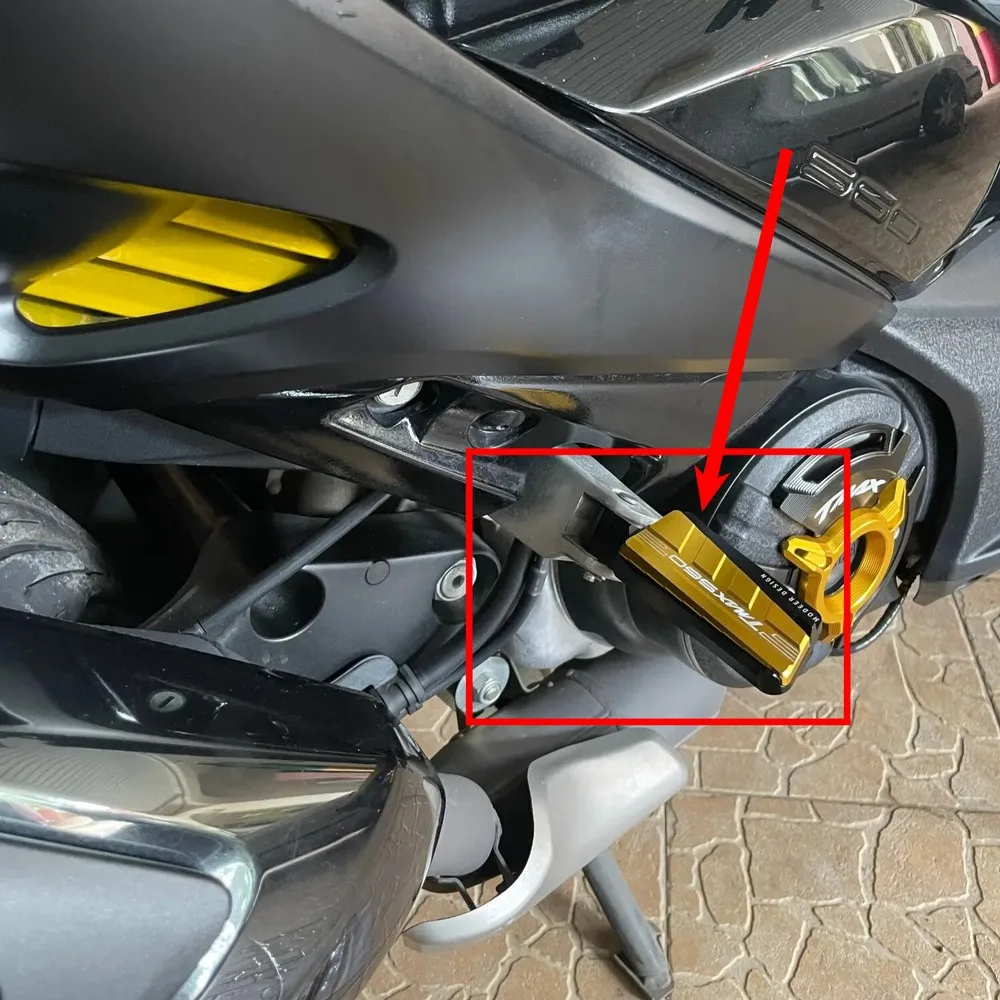 

For Yamaha TMAX 560 Tech Max 560 TMAX560 T-MAX560 2020 2021 2022 2023 2024 Rear Passenger Foot Peg Footrests Footpeg Pedal