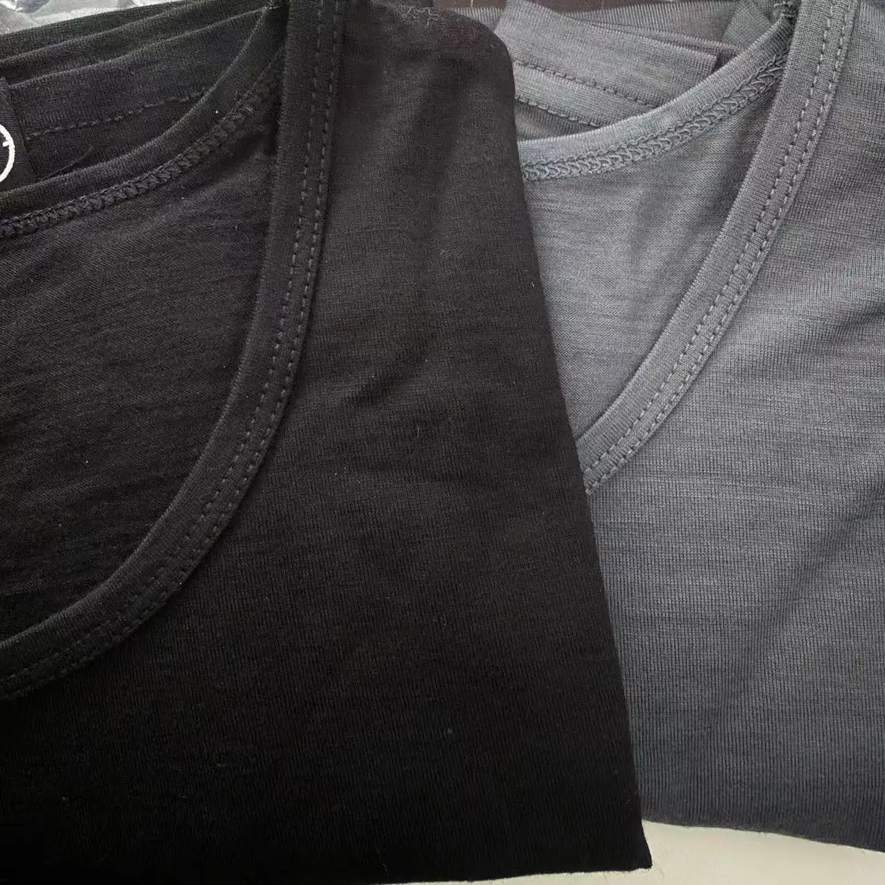Women's Merino Wool T-Shirt Short Sleeve Crew Neck 200GSM Quick Dry Base Layer Sports Clothing next to Skin Top