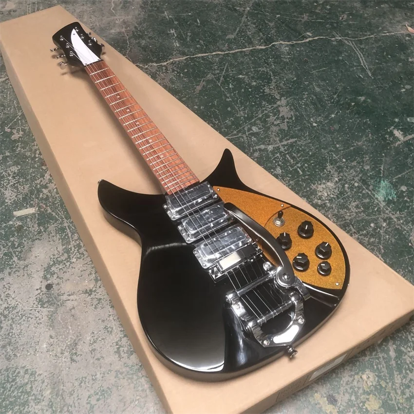 Guitarra elétrica preta 325 em estoque, guarda dourada comprimento de acordes efetivo de 527 mm, atacado e varejo