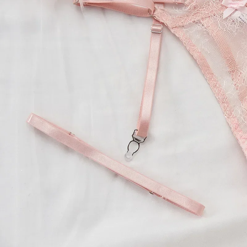 مجموعة الملابس الداخلية الدانتيل مثير مع ريشة المرأة سلسلة منظور الملابس الداخلية الأربطة ملابس غريبة دعوى الإناث الصلبة شفافة الصدرية