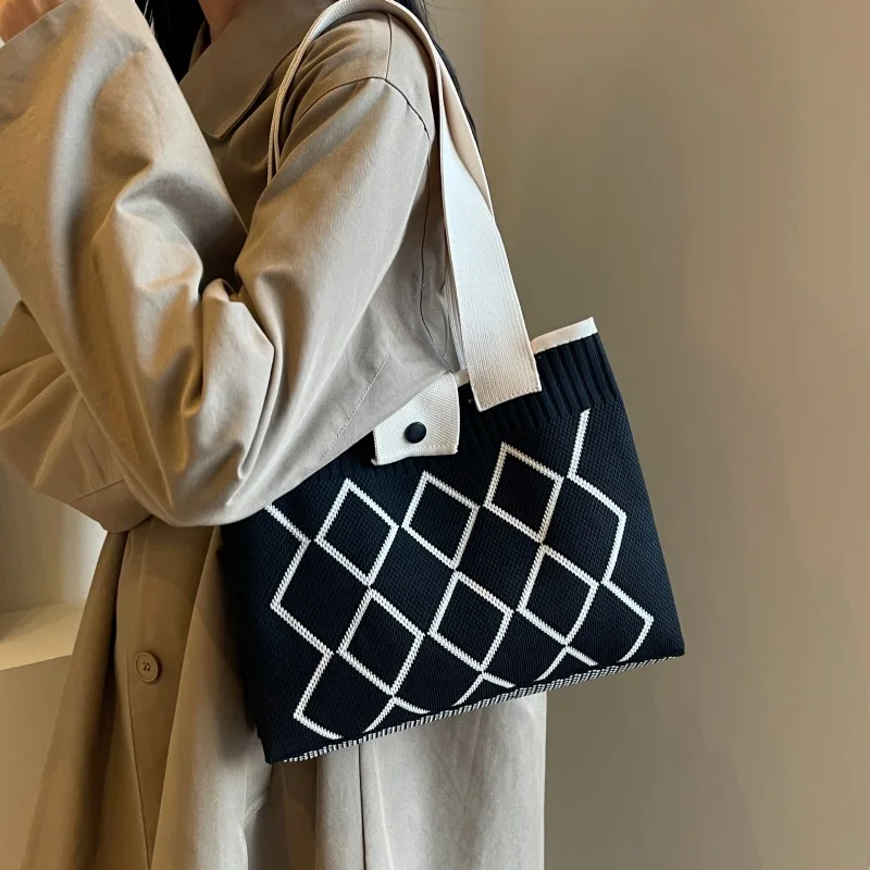 Neue Modische Schultertasche mit Großer Kapazität für Damen, Vielseitige Handtasche, Gestrickte Häkel-Schultertasche – Detail 3