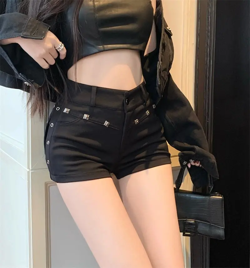 Pantaloni dritti slim a vita alta da ragazza calda autunno e inverno pantaloncini casual da donna con rivetti neri stretti