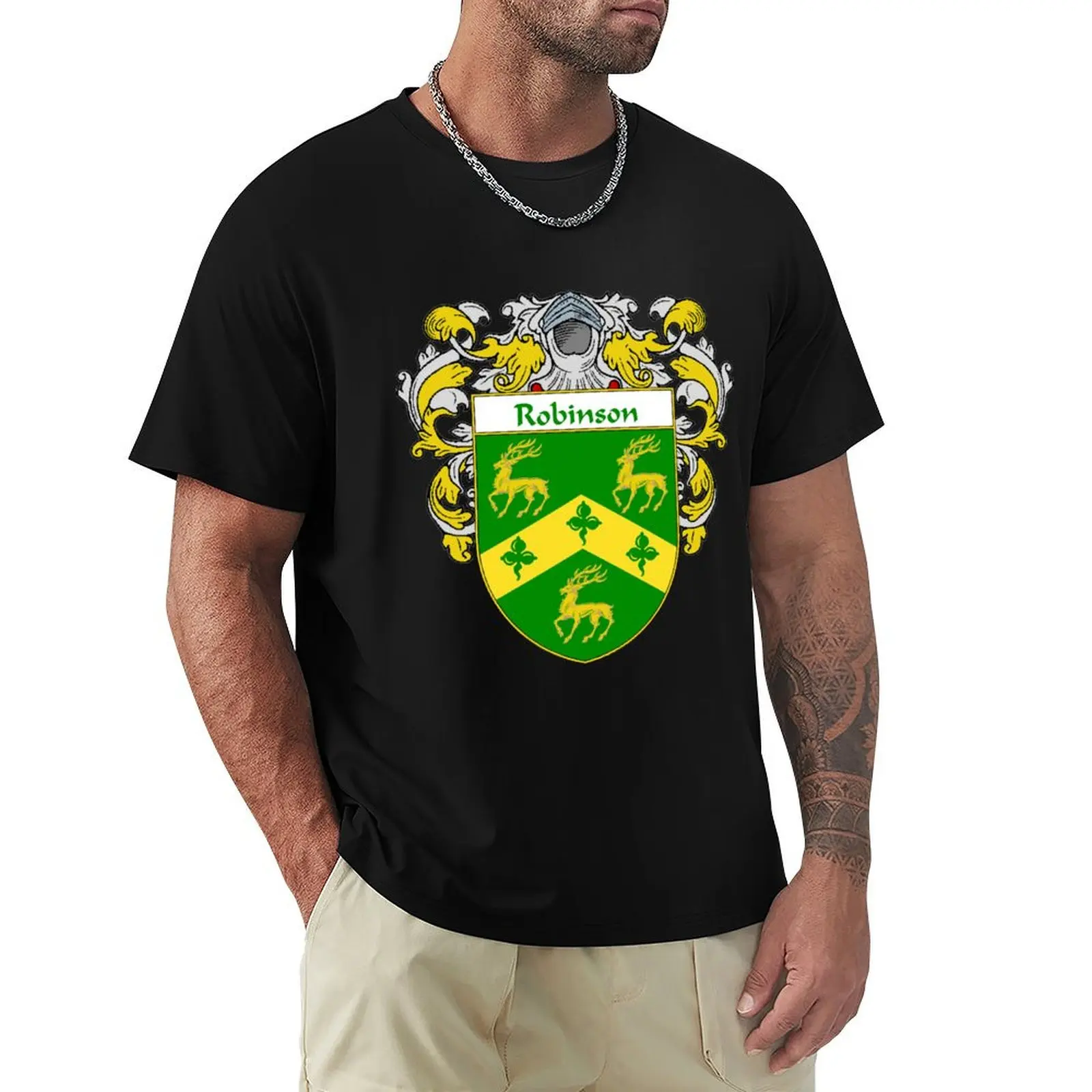 Robinson Coat of Arms / Robinson Family Crest T-Shirt Large Size Basic Casual T-Shirt