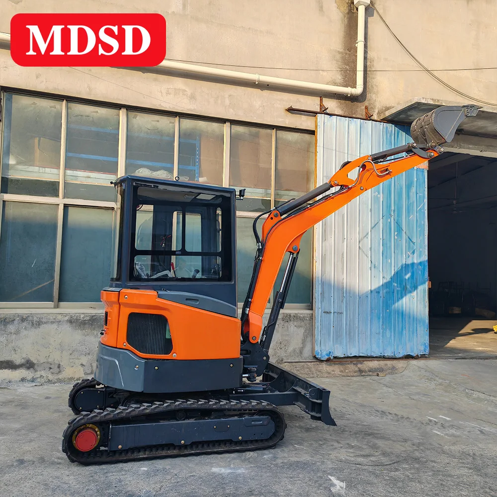 شحن مجاني 2 T حفارة صغيرة مع المرفقات حفارة متعددة الأغراض لمحرك كوبوتا قوية لبناء المناظر الطبيعية