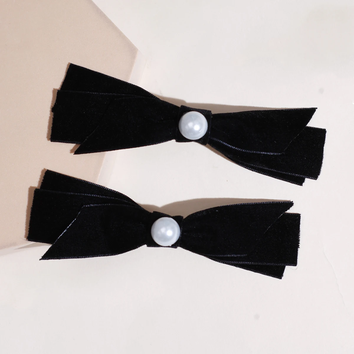 Lystrfac 1/2Pcs Velvet Pearl  Black Hairpin for Women Girls Vintage Head Bow Hair Clips Headdress Female Hair Accessories