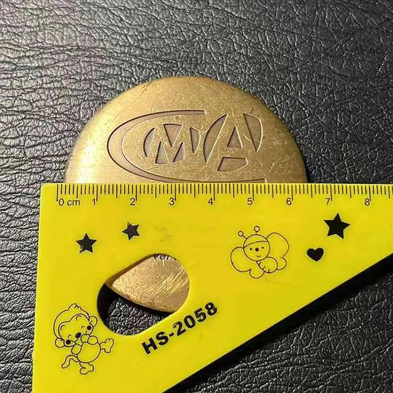 Vintage France Artisan Chamber CMA Commemorative Bronze Medal Brass Challenge Coin Craftsman Relic Collectible