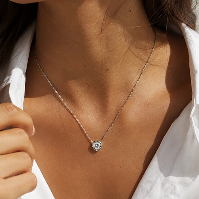 Smyoue 7*7mm Heart‑shaped Moissanite Pendant Necklace for Women Girls Gift Daily Wear Lab Diamond Chain Real 925 Sterling Silver