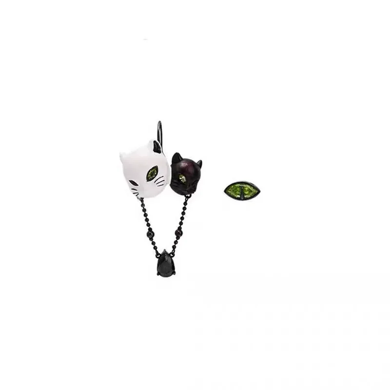 Exaggerated and Eye-catching Large Enamel Mask Cat Earrings Asymmetrical Personality Earrings Retro Green Pupils Cat Eye Earring