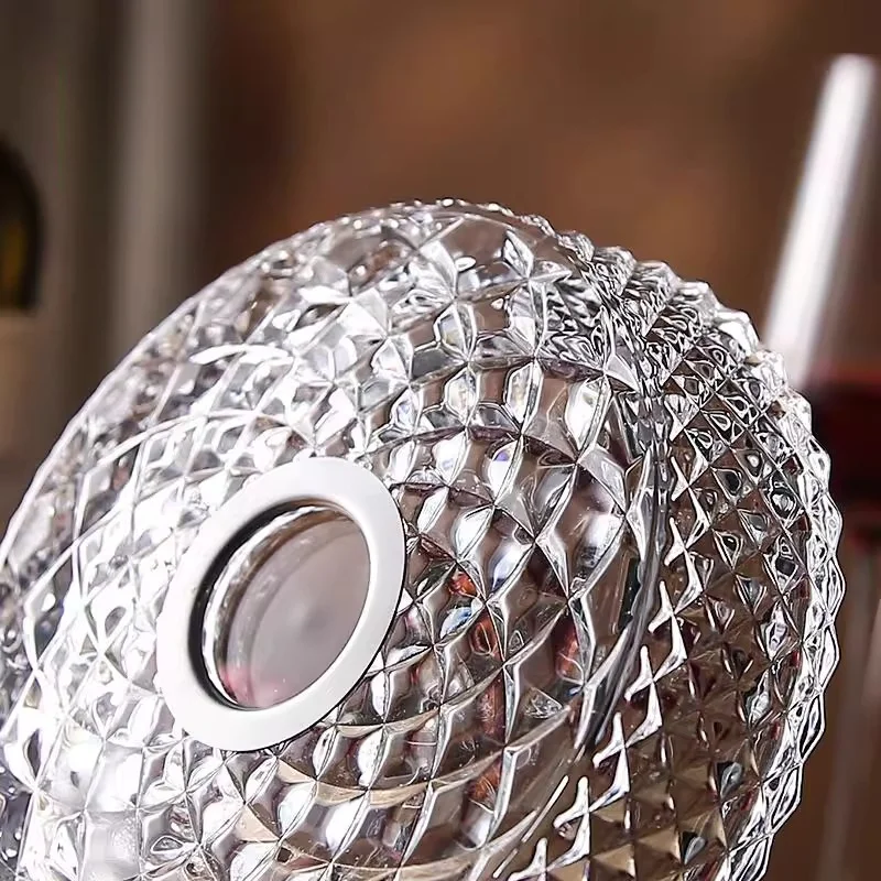 High-grade gem household rotating lead-free European crystal glass nesting process decanter