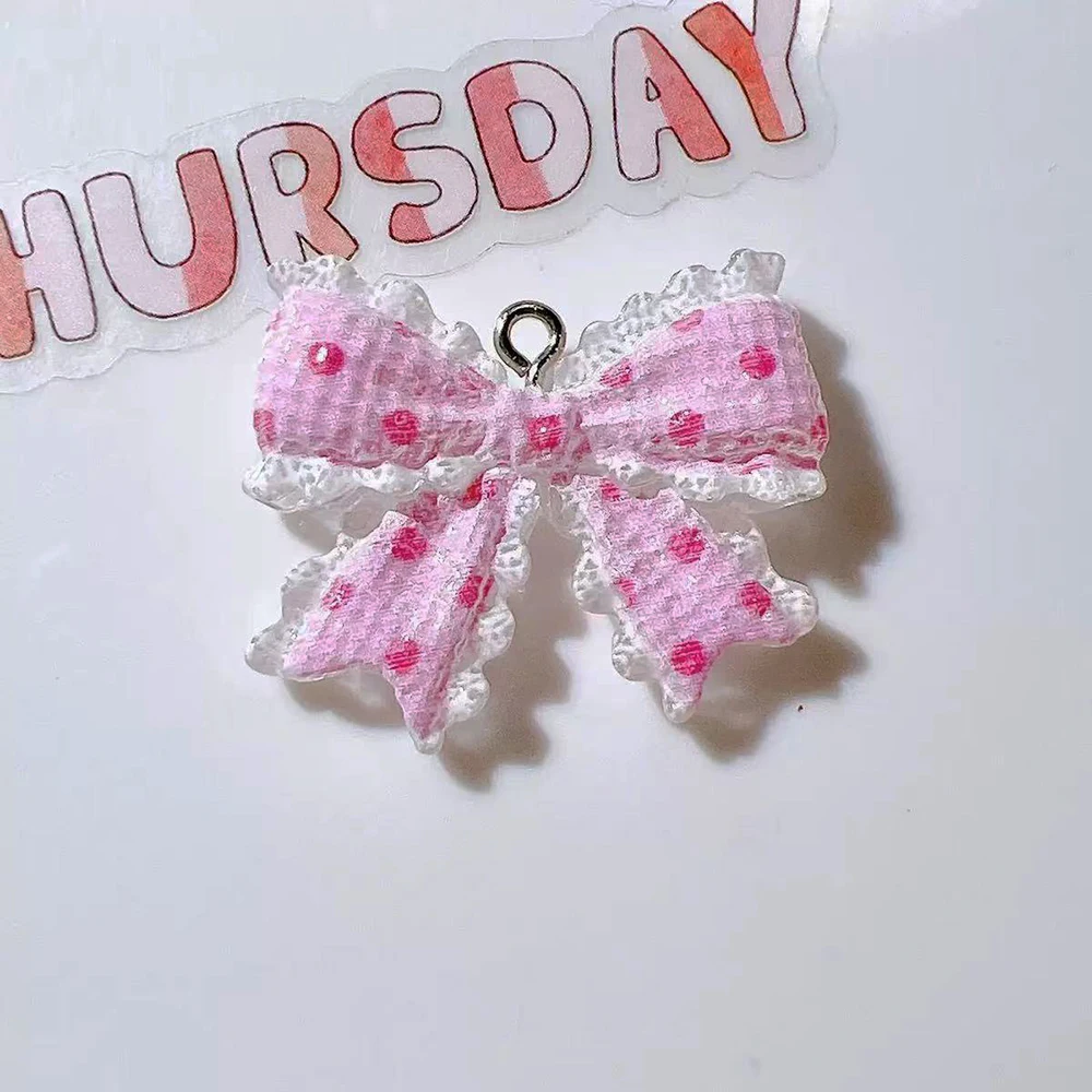 10 Stück niedliche Wellen-Spitzen-Schleifen-Anhänger aus Kunstharz, Schmetterlingsknoten-Charms für Schmuckherstellung, Zubehör, DIY-Ohrringe, Halskette, Schlüsselanhänger – Detail 6