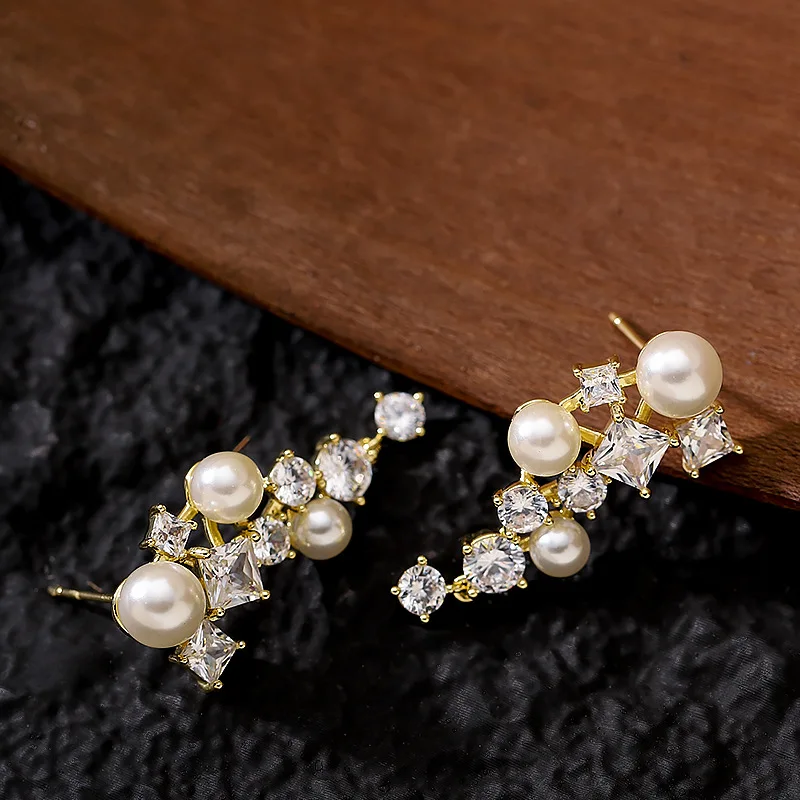 Super fashionable and exquisite Internet celebrity style full diamond zircon long pearl tassel earrings high-end luxury earrings 3