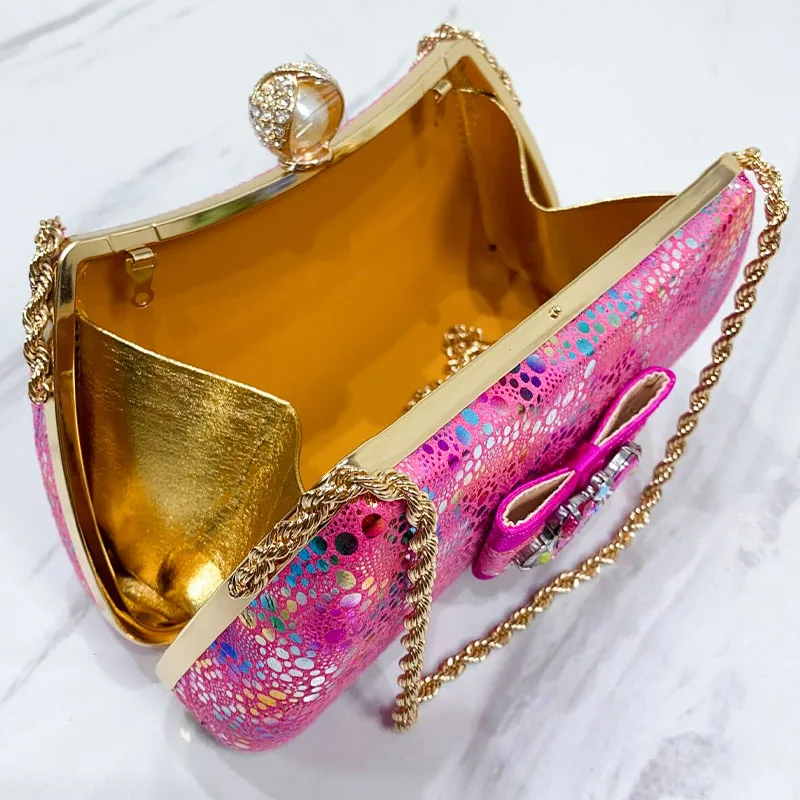 Elegant Banquet Exquisite 2024 New Fashion Party Design Ladies Bowtie Rhinestone Embellished Pink Small Clutch Bag Chain Bag