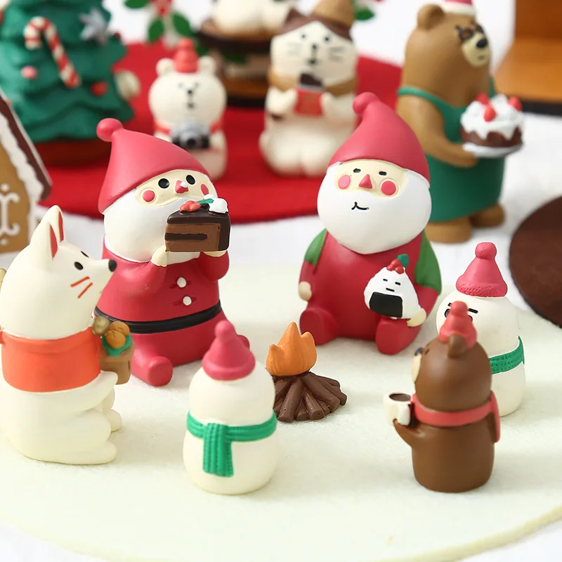 Pizza Christmas Party Snow House Zakka Kawaii Cats Dolls Santa Claus Handmade Desktop Home Decoration Miniature Landscape Resin