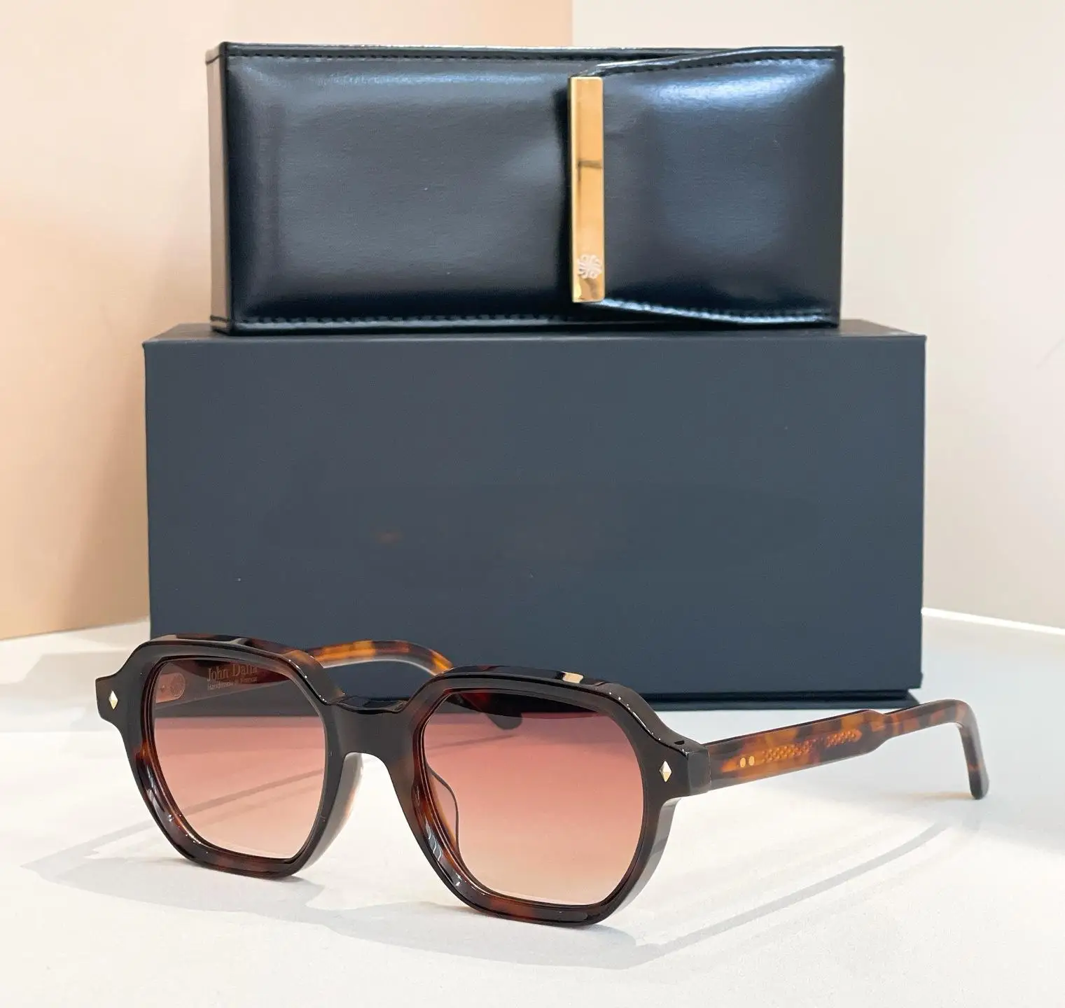 GIORGIO نظارات شمسية رجالية عصرية ذات علامة تجارية متعددة الأضلاع مربعة الشكل للسفر خفيفة فاخرة للنساء