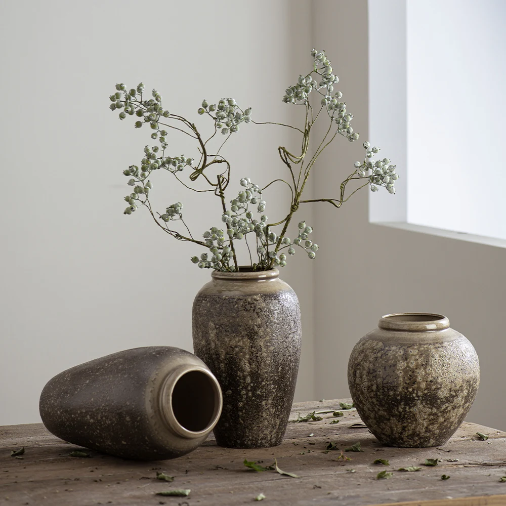 

Jingdezhen Japanese-style wabi-sabi wind ceramic vase, living room, bedroom, balcony, courtyard, retro and old ornaments