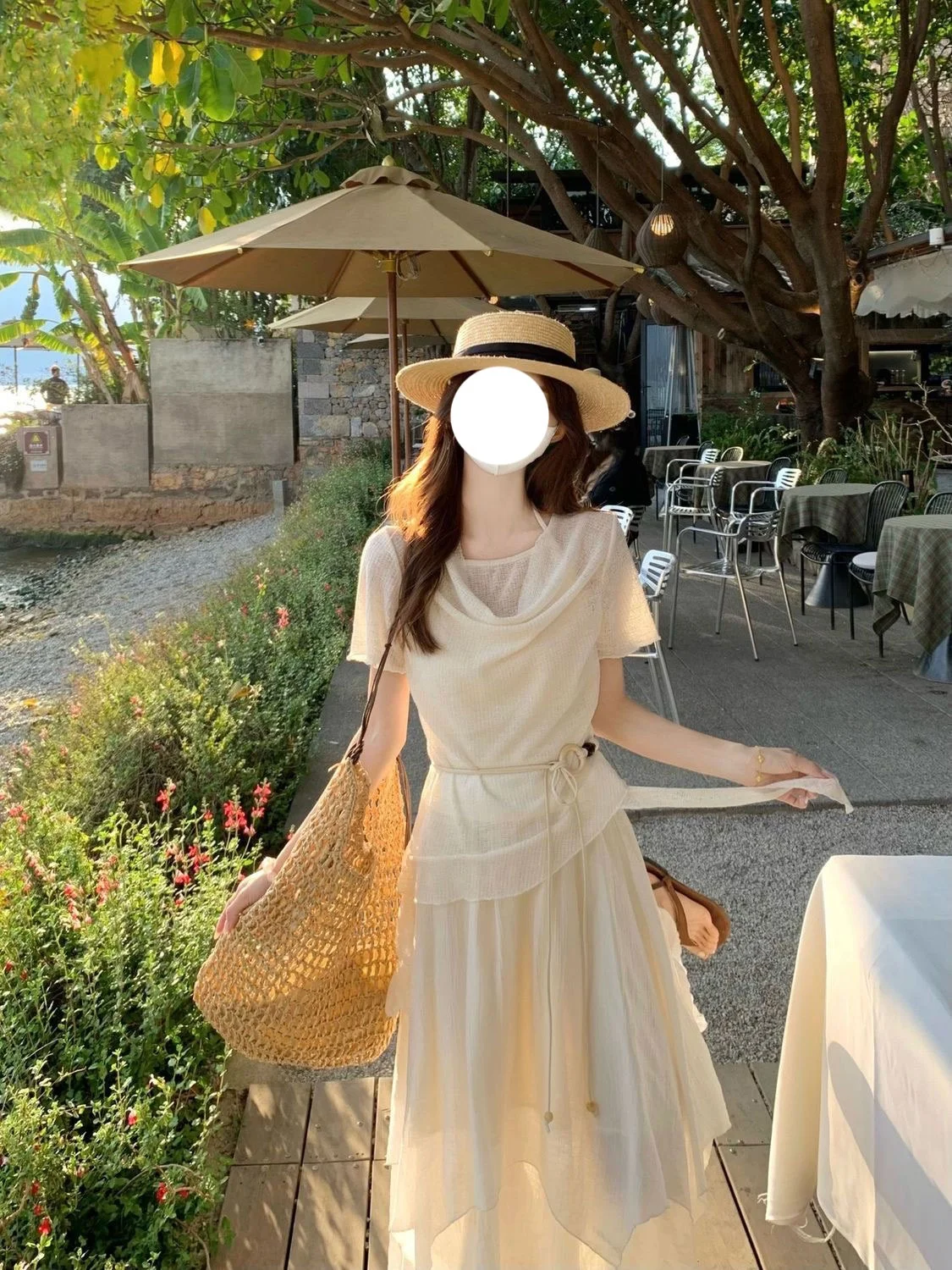 

Summer 2026 Women's Neckline Short Sleeve T-Shirt Top Mid-Length Skirt Two-Piece Set Fashionable Vacation Style Polyester Fiber